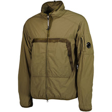 Load image into Gallery viewer, Cp Company G.D.P Lens Polartec Jacket In Ivy Green
