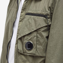 Load image into Gallery viewer, Cp Company Taylon P Lens Overshirt In Bronze Green
