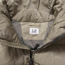 Load image into Gallery viewer, Cp Company Chrome R Padded Down Jacket in Silver Sage
