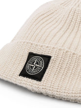 Load image into Gallery viewer, Stone Island Wool Beanie In Stucco
