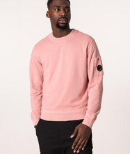 Load image into Gallery viewer, Cp Company Resist Dyed Lens Sweatshirt In Pale Mauve
