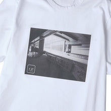 Load image into Gallery viewer, Cp Company Metropolis Series T-Shirt 204A White
