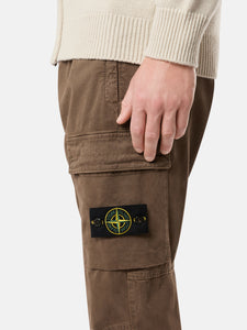 Stone Island Stretch Broken Twill Organic Cotton Old Effect Cargo Pants In Walnut Brown