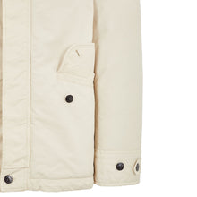 Load image into Gallery viewer, Stone Island David-Tc Short Down Parka in Plaster
