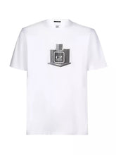 Load image into Gallery viewer, Cp Company Metropolis Graphic Logo 203A T-Shirt In White
