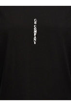 Load image into Gallery viewer, Cp Company Vertical Logo T-Shirt In Black
