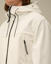 Load image into Gallery viewer, Cp Company A/W Lined Goggle Soft Shell-R In Pelican (Pre-Order: Due Approx. 28th Feb)
