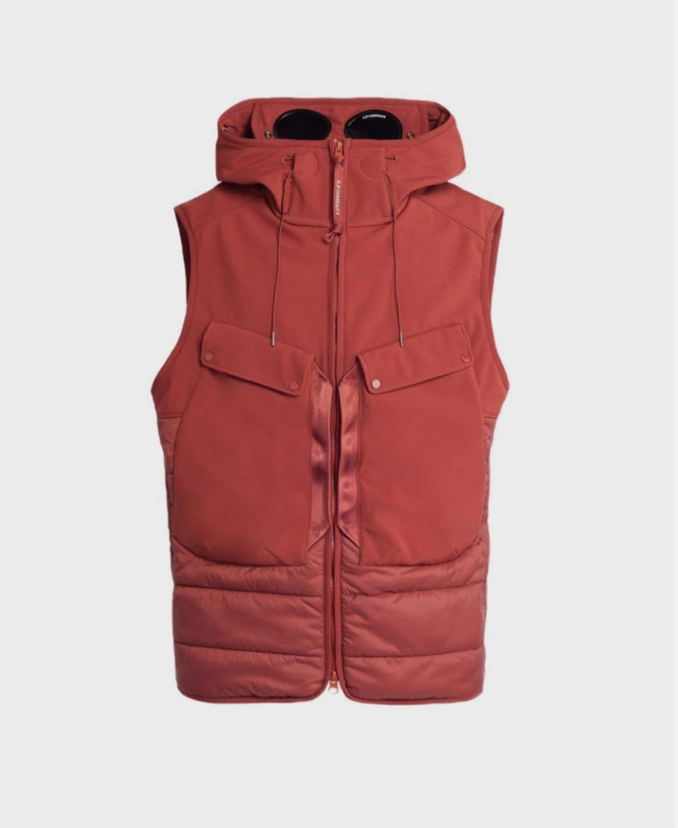 Cp Company Mixed Shell-R Goggle Gillet In Red