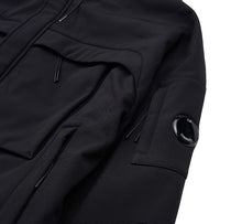 Load image into Gallery viewer, Cp Company A/W Shell-R Lens Chest Pocket Jacket In Black
