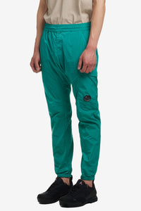 Cp Company Chrome-R Cargo Pants In Frosty Green