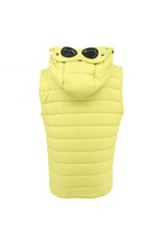 Load image into Gallery viewer, Cp Company Junior Shell-R Mixed Padded Goggle Gilet In Golden Palm
