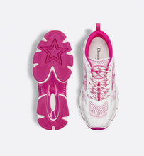 Load image into Gallery viewer, Dior Chrome Ladies Trainers In Pink ( no box )
