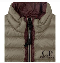 Load image into Gallery viewer, Cp Company Junior Ripstop Down Gilet In Silver Sage
