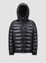 Load image into Gallery viewer, Moncler Besines Down Jacket In Navy
