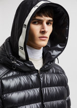 Load image into Gallery viewer, Moncler Besines Down Jacket In Navy
