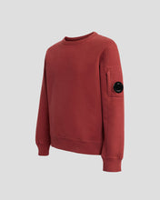 Load image into Gallery viewer, Cp Company Junior Lens Sweatshirt In Red
