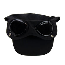 Load image into Gallery viewer, Cp Company Junior Goggle Cap In Black
