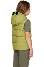 Load image into Gallery viewer, CP Company Junior Saint Peter Goggle Down Gilet In Golden Palm
