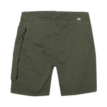 Load image into Gallery viewer, Cp Company 50 Fili Bermuda Stretch Cargo Shorts In Burnt Olive
