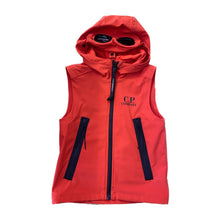 Load image into Gallery viewer, CP Company Junior Shell - R Goggle Gilet in Fiery Red
